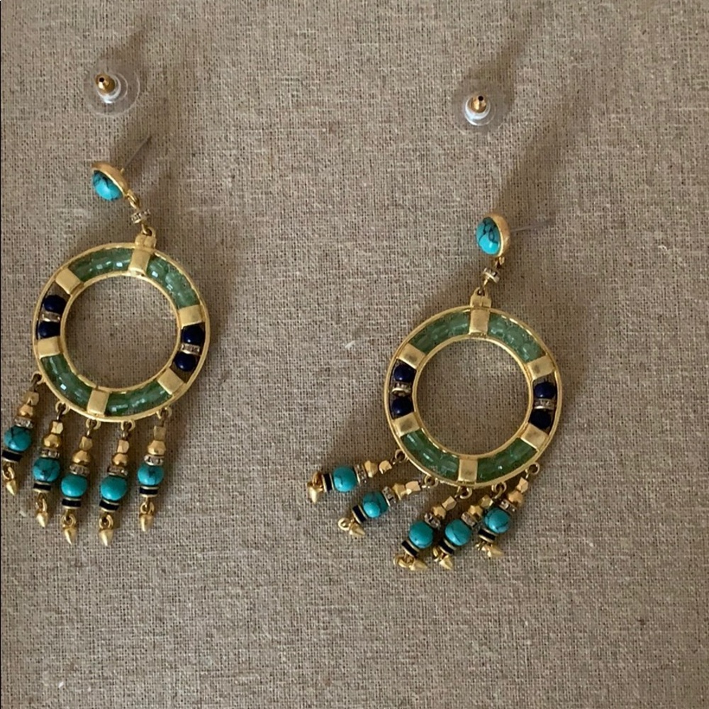NWOT Stella and Dot earrings.